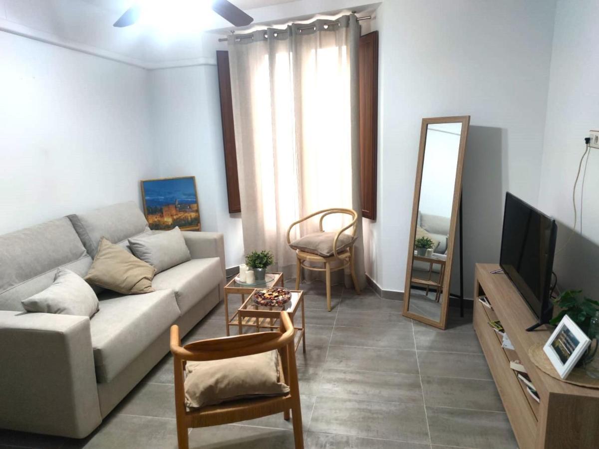 Expoholidays - Granada Centro Elvira Parking Gratis Dış mekan fotoğraf